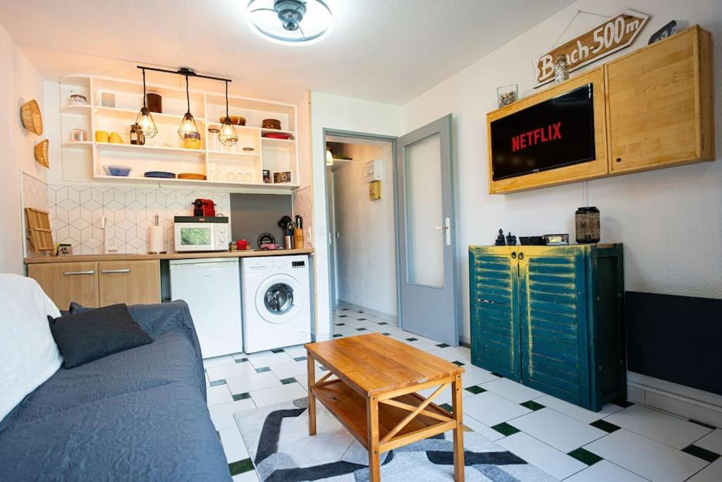 Apt Neuf 300M Plage Netflix Saint-Raphael  Exterior photo