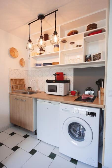 Apt Neuf 300M Plage Netflix Saint-Raphael  Exterior photo
